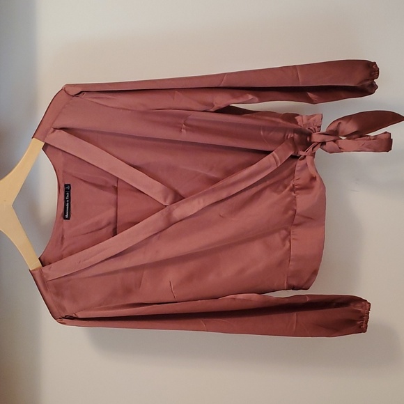 Abercrombie & Fitch Mauve Wrap Blouse - Picture 1 of 8